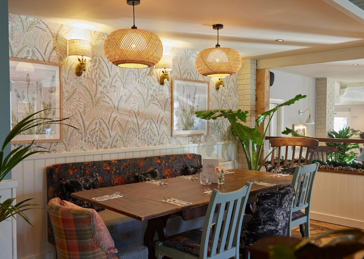לייסטר Castle Hotel By Chef & Brewer Collection מראה חיצוני תמונה